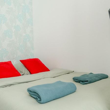 Lavie Maison Eiffel Ac Hot Tub Parijs Buitenkant foto